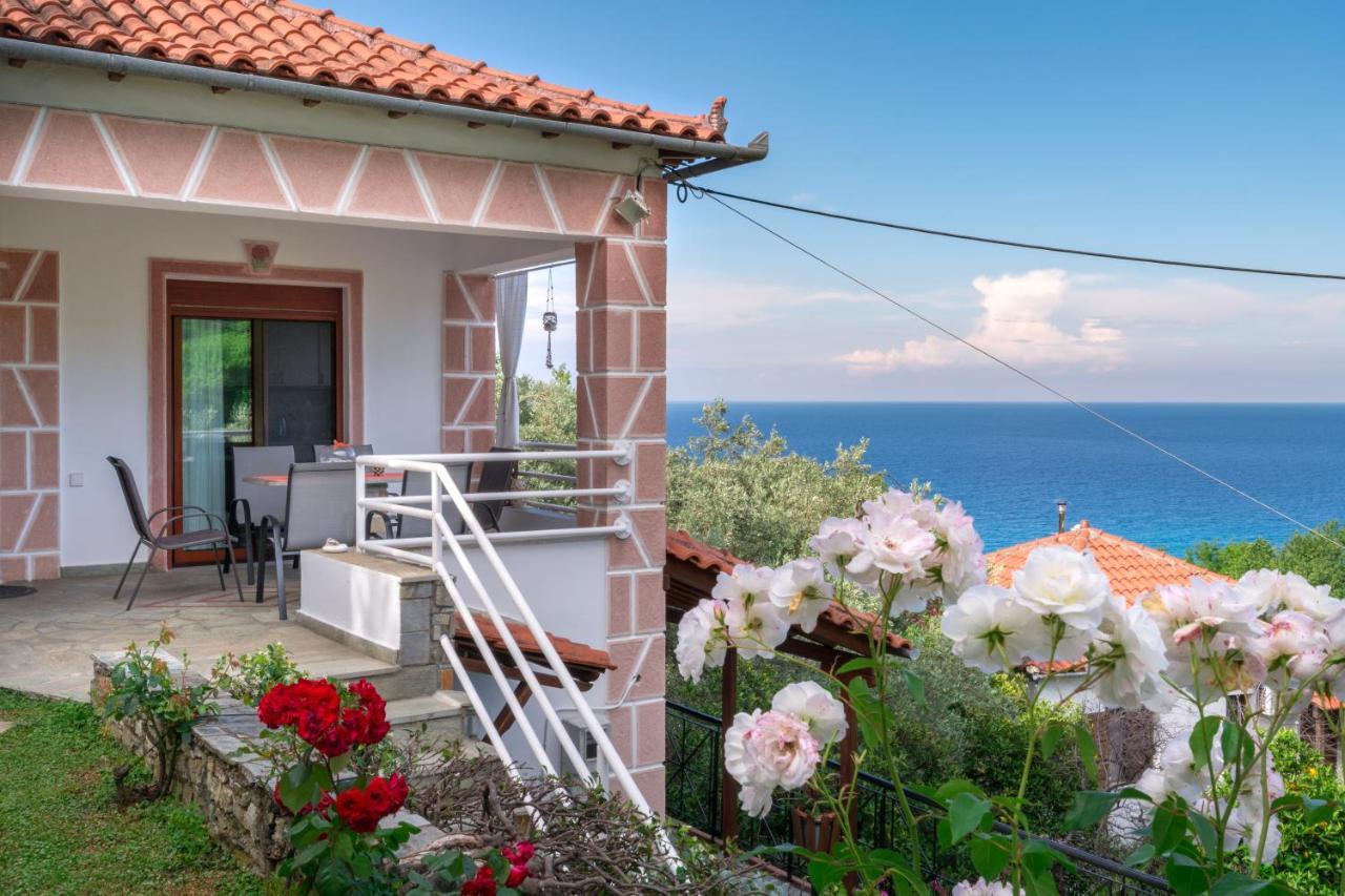 Gardenia Sea View Home Chorefton Exteriör bild